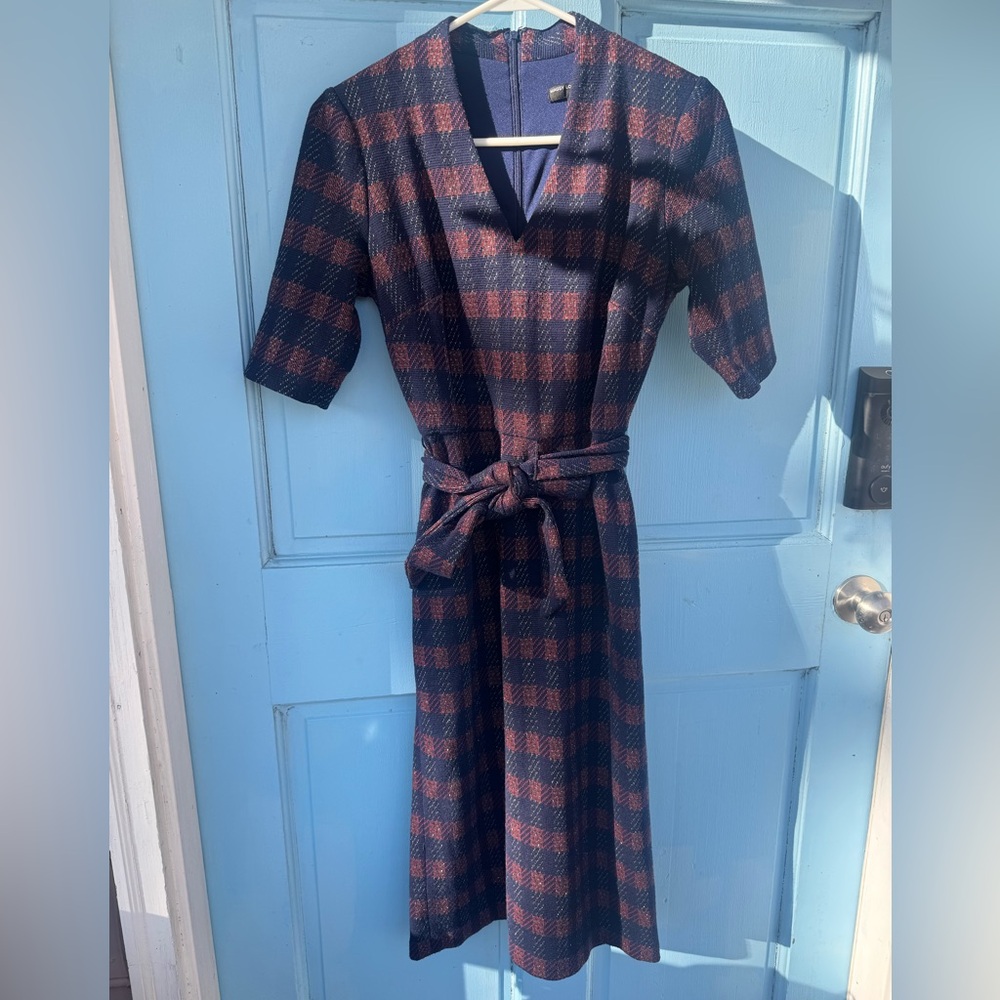 Maggy London Dress Plaid Navy and Red Midi size 2